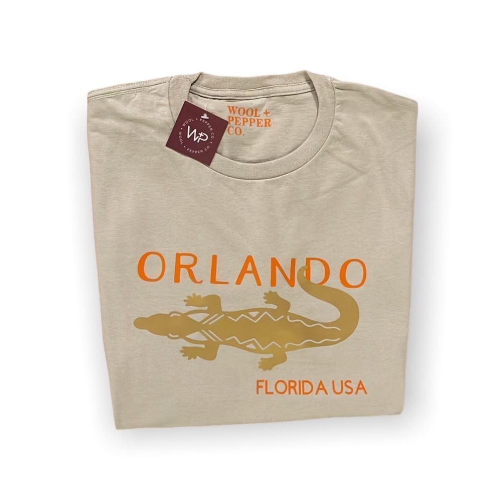NWT Wool + Pepper Co. Orlando, FL Gator Unisex T-Shirt